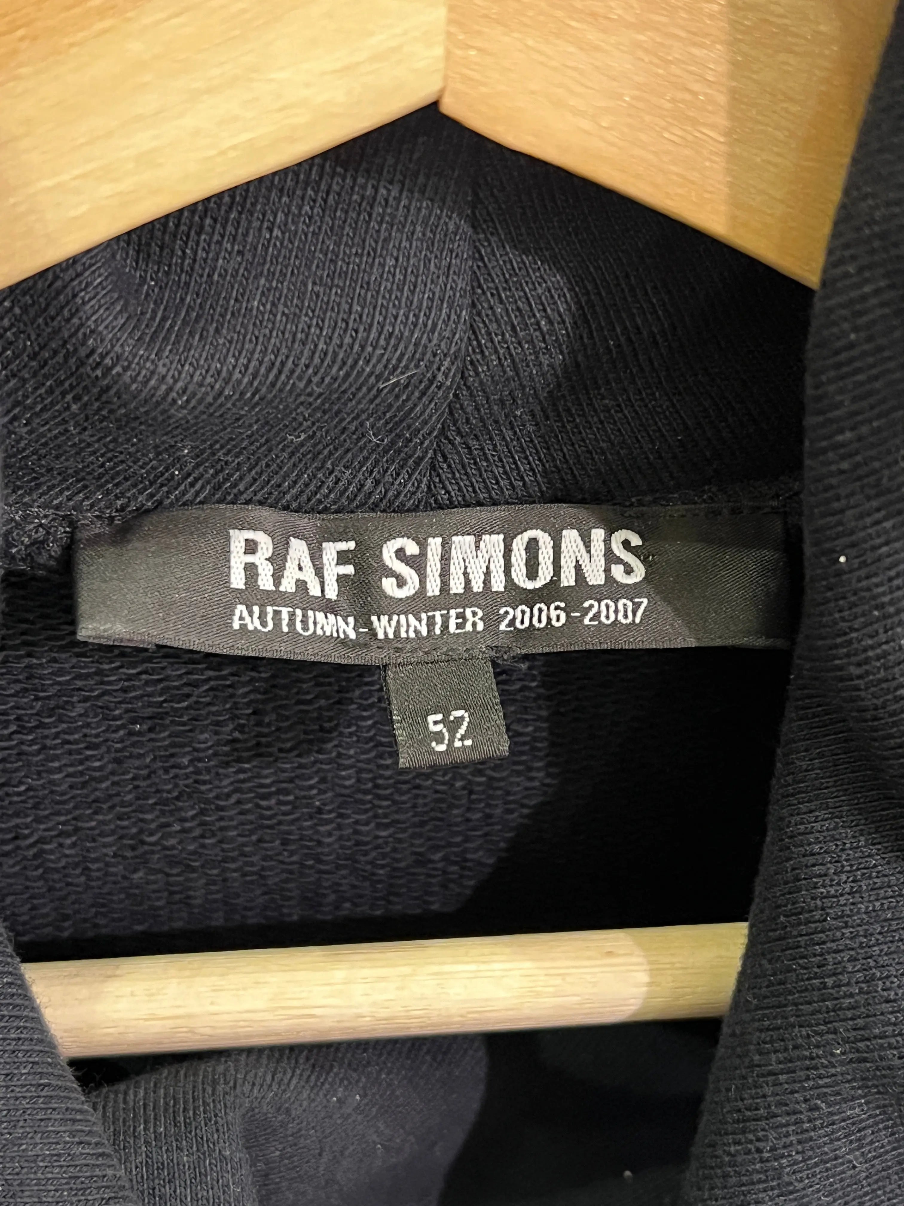 Archive Raf Simons Autumn Winter 2006 - 2007 Shawl Sweater KIF Vintage