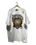 Vintage DS 1998 New York Yankees Champs Tee KIF Vintage