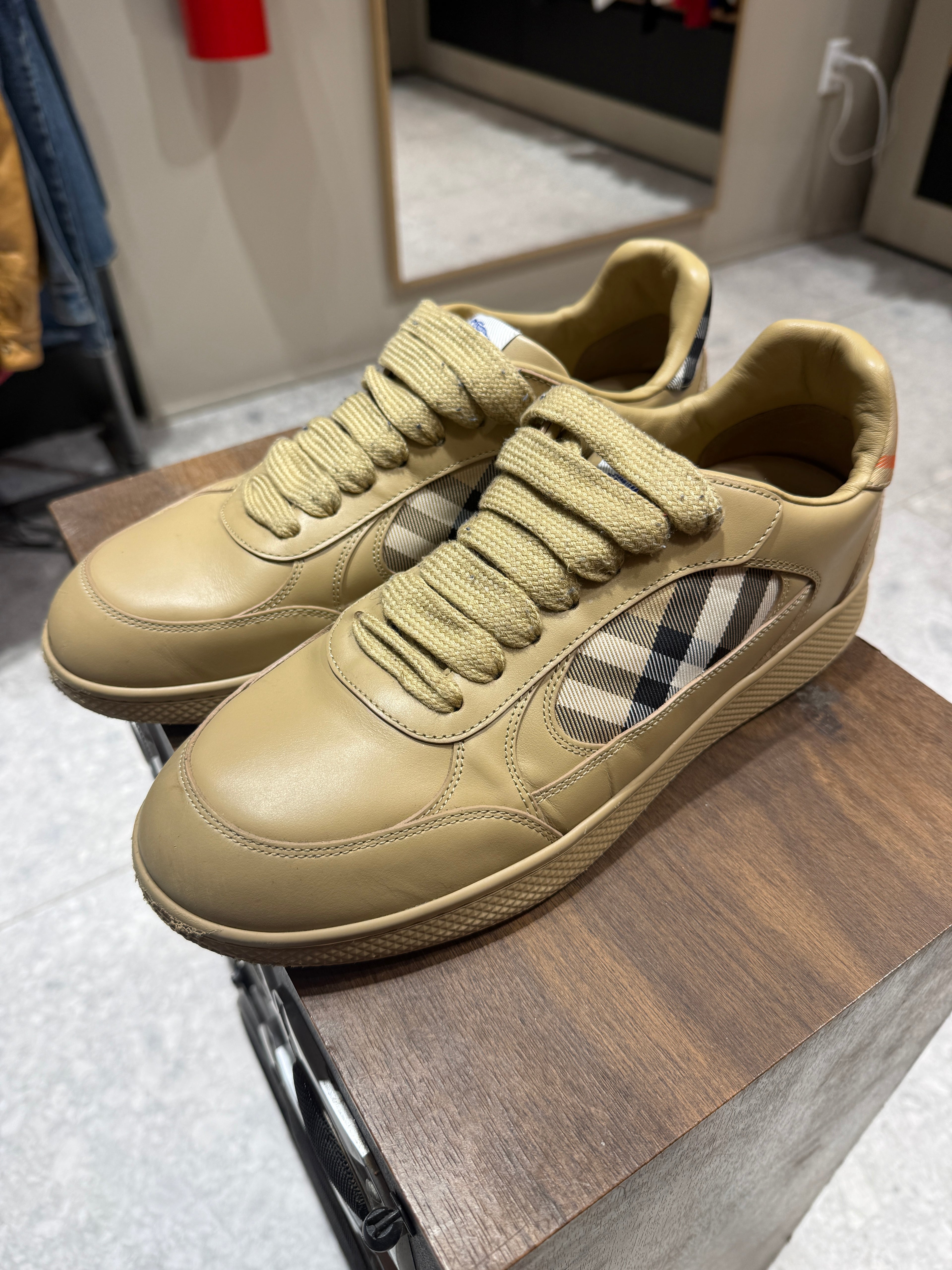 US 10 Burberry Leather Check Terrace Sand Sneakers KIF Vintage
