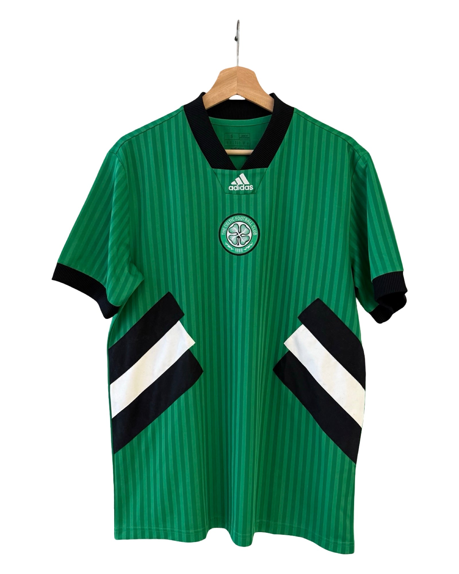 2022 Adidas Celtic Glasgow Green Soccer Jersey