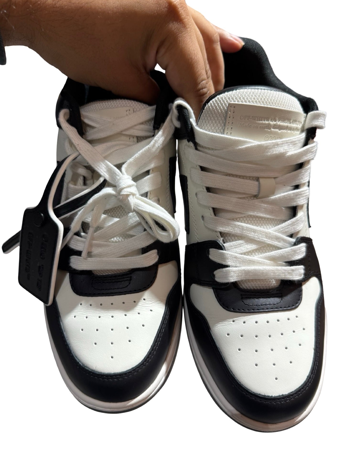 Off-White Out Of Office レザー ブラック スニーカー