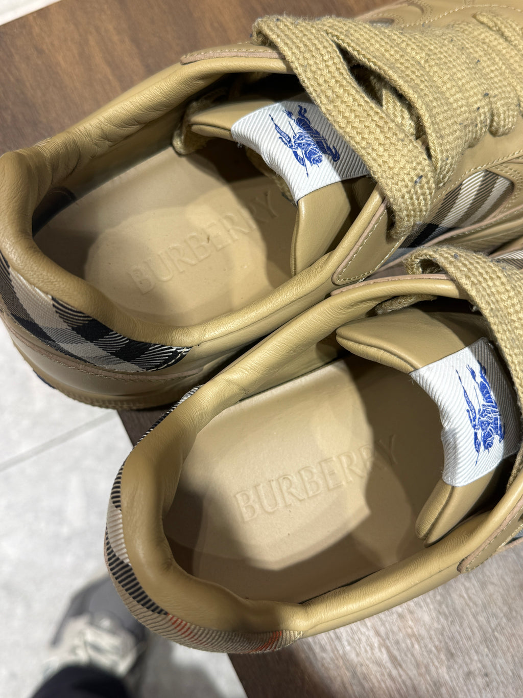 US 10 Burberry Leather Check Terrace Sand Sneakers KIF Vintage