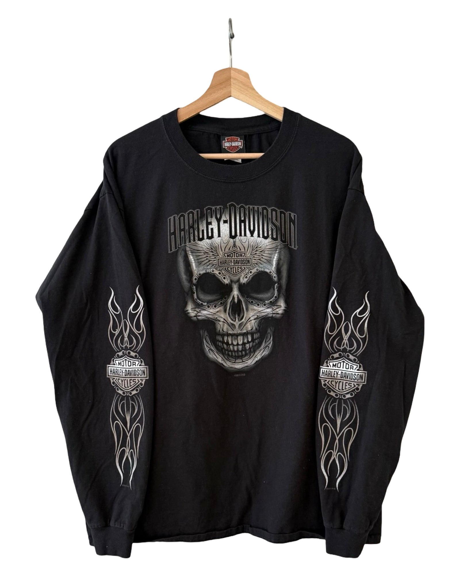 Vintage Harley Davidson Skulls & Flames Long Sleeve Tee