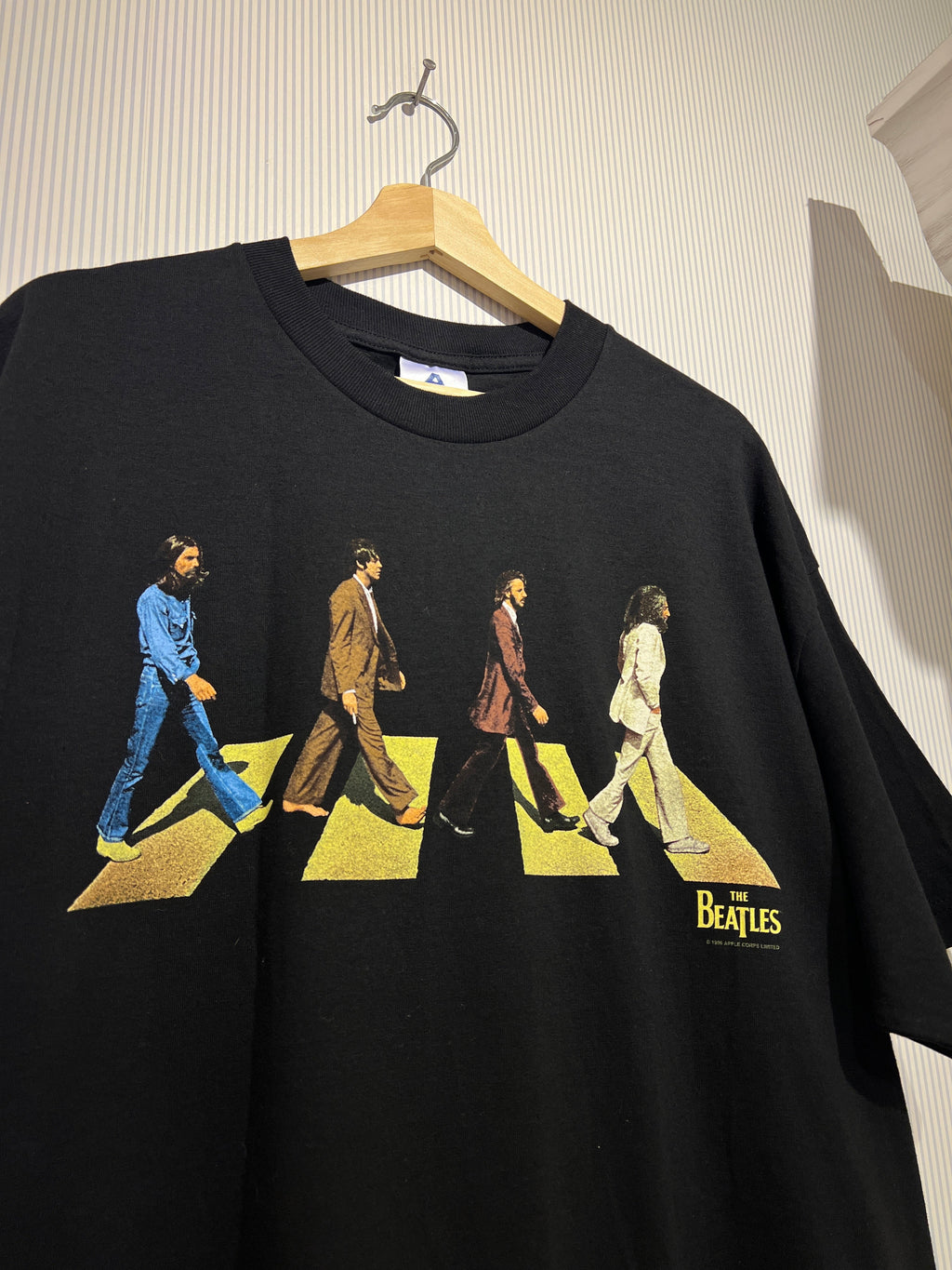 Vintage 1996 The Beatles Abbey Road Club Promo Tee KIF Vintage