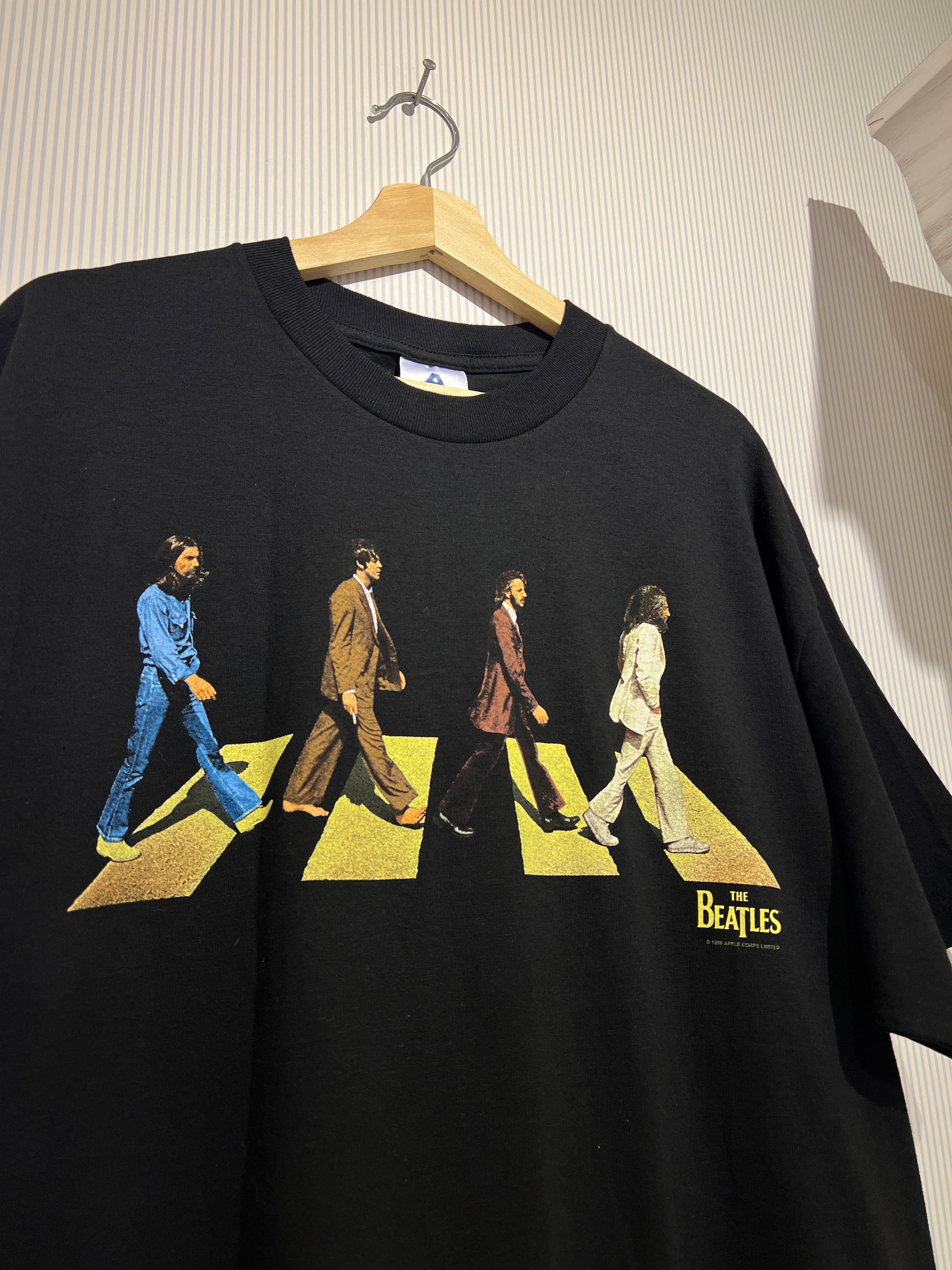 Vintage 1996 The Beatles Abbey Road Club Promo Tee KIF Vintage
